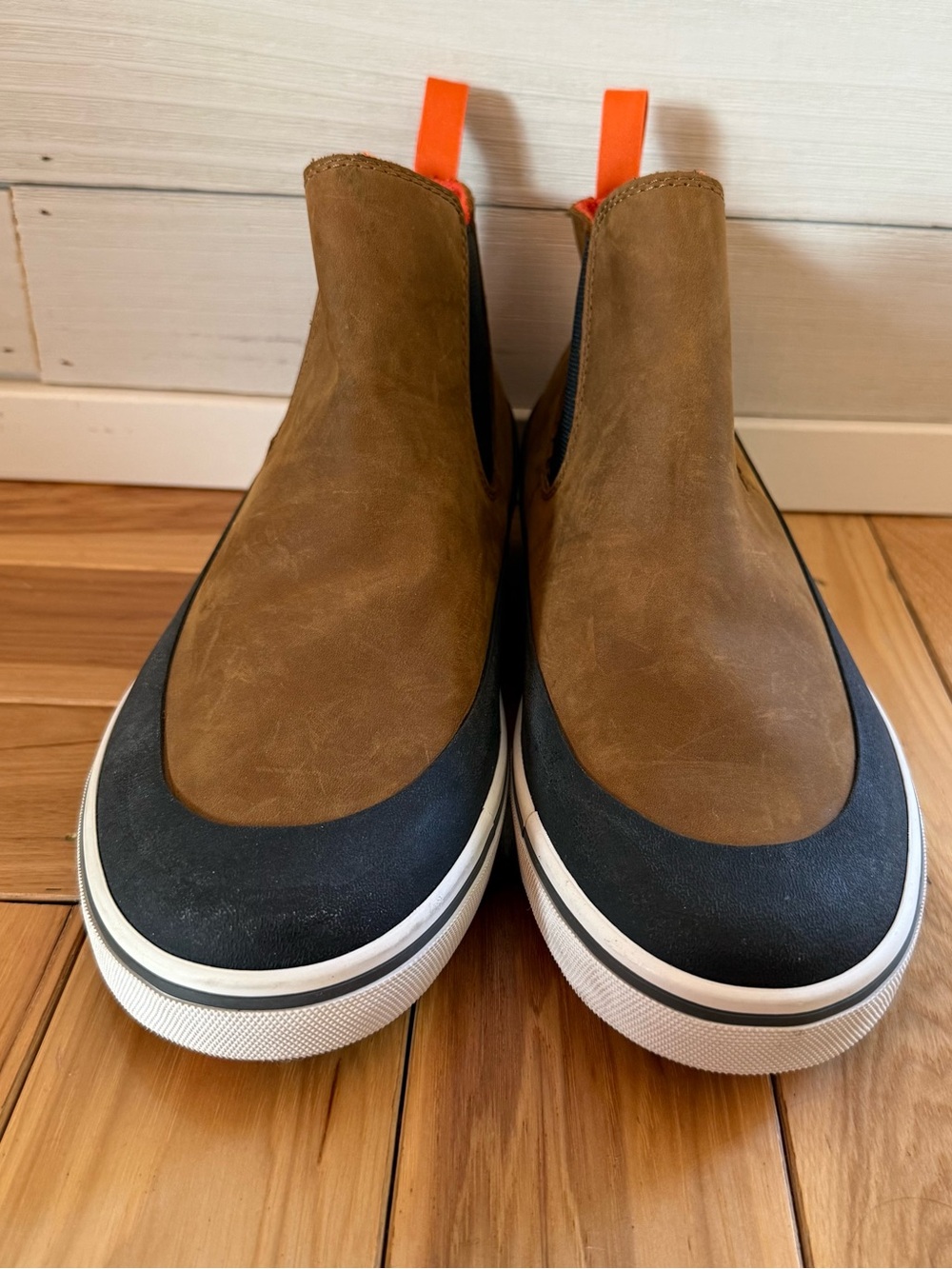 Men's Grundens Freeboard Leather Chukka Boot